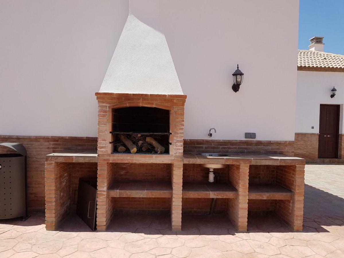 Apartamentos Rurales La Dehesa Del Acebuche เฮน ภายนอก รูปภาพ
