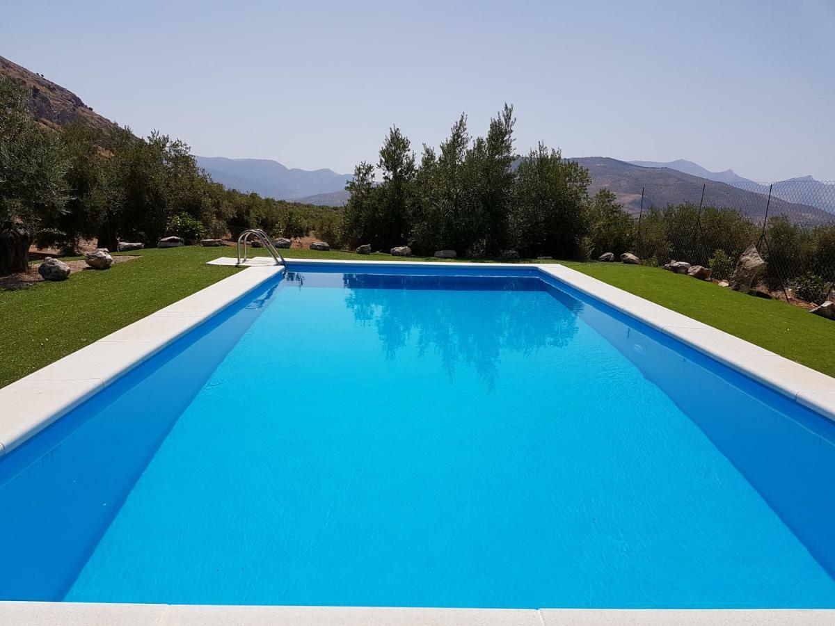 Apartamentos Rurales La Dehesa Del Acebuche เฮน ภายนอก รูปภาพ